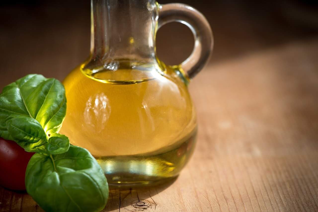 Olive Oil for Strong Nails